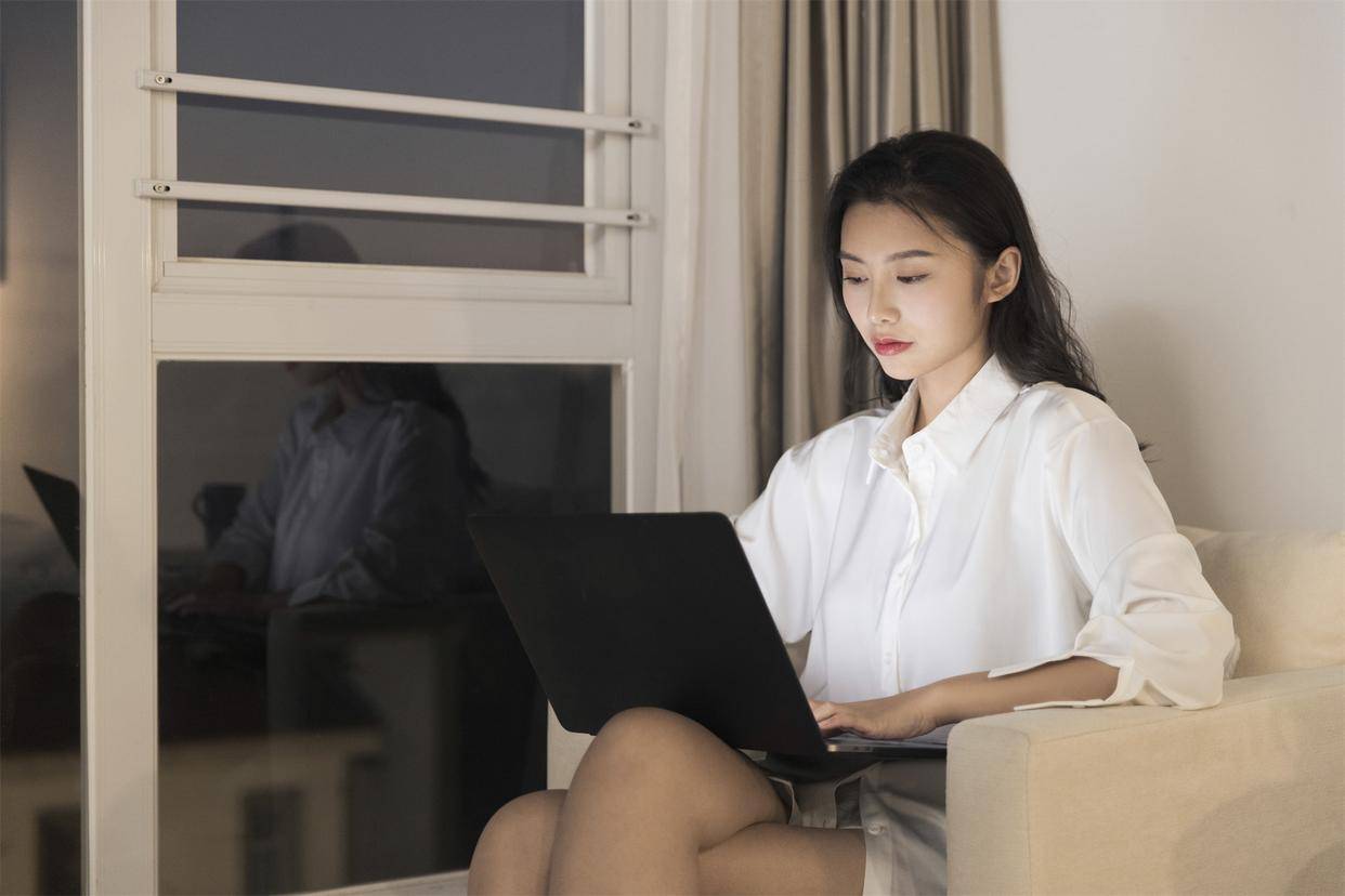 女人有钱还是没钱，看这几个习惯就知道了
